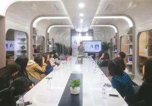提升品牌價值，共筑校友輝煌 中山大學陜西校友會企業形象定制培訓與咨詢